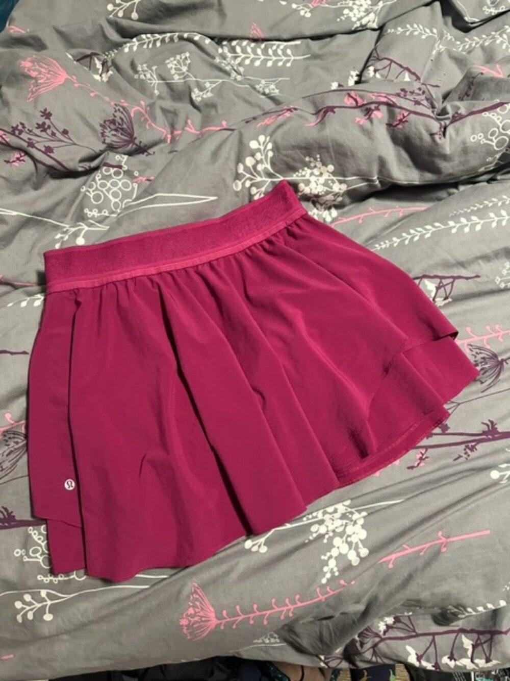 Lululemon size 10 court rival skirt